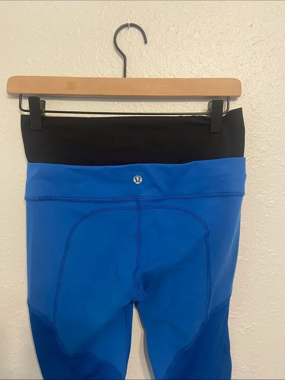 Lululemon Blue & Black Bhakti Yoga Pants Size 6